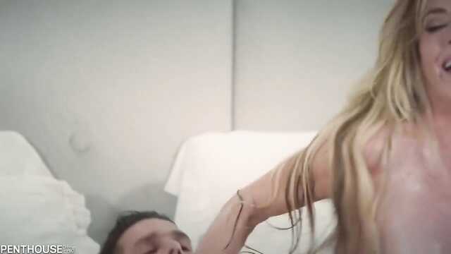 Құмарлық развратная ебля жетілген жұп