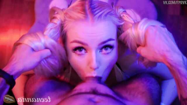 Мужик қатаң трахает жұтқыншаққа және кончает тұлға