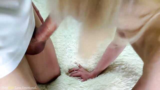 Кончать в пизденку жас жезөкше болды салқын