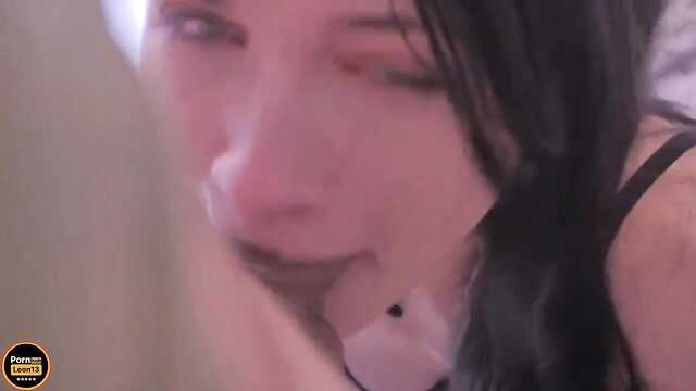 Słodkie dziewczyny łapczywie ssać wspólnego kochanka