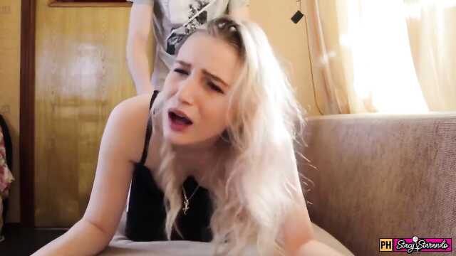 Отдавая предпочтение розовой: Достигнуть удовлетворения и кончить.