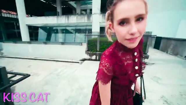 Russische Touristen schob eine heiße Küken direkt auf der Straße