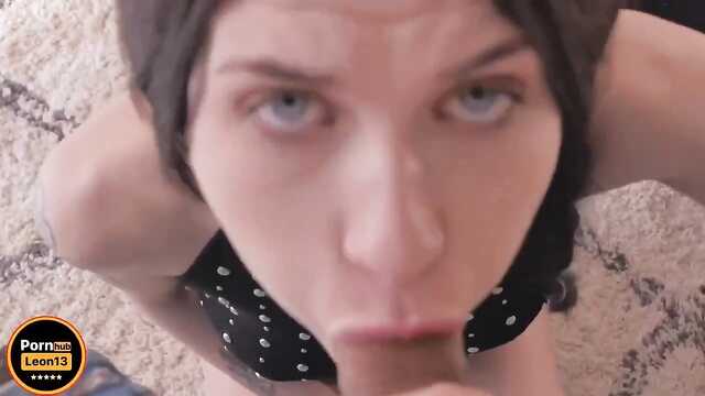 Botanik z grubsza sadzi w dupsko słodkiej sąsiadce