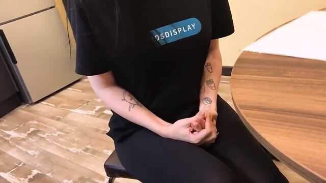 W trosce o dobrą ocenę kurier kontaktuje się z klientem