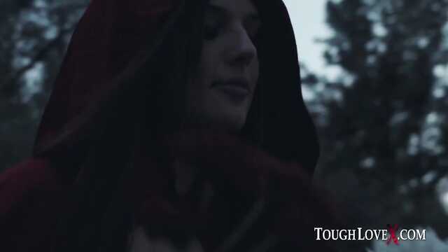 Wilk daje na kła Czerwonemu Kapturkowi i używa jej mandylki kutasem