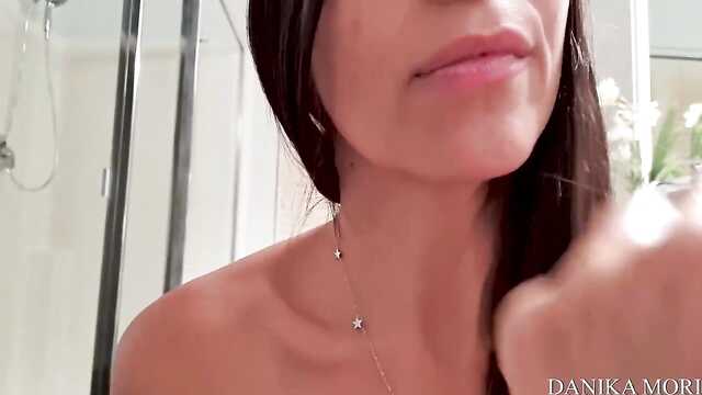 Вечерняя забава: Красотка & Новый Анальный Игрушки.