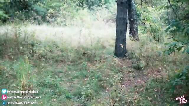 MollyRedWolf: Секс и Минет в Лесу