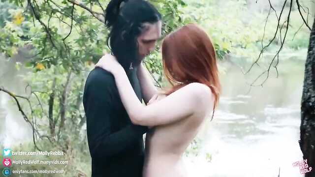 MollyRedWolf: Секс и Минет в Лесу