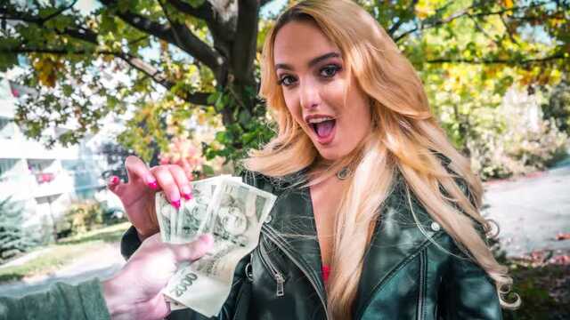 Zassała podrywacza za pieniądze i dała się pieprzyć