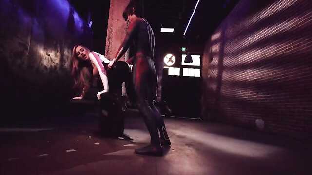 Miłośnicy cosplayu postanowili uprawiać seks w ustronnym miejscu