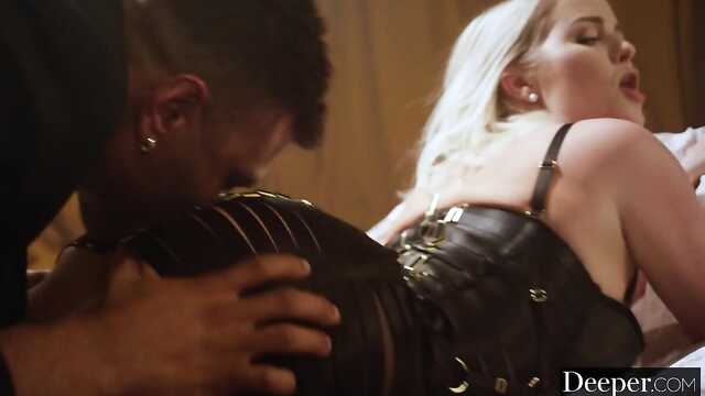 Бабушка: Грубый секс с черными парнями.