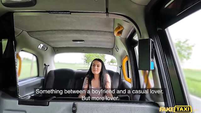 Расслабление с помощью секса с водителем такси.