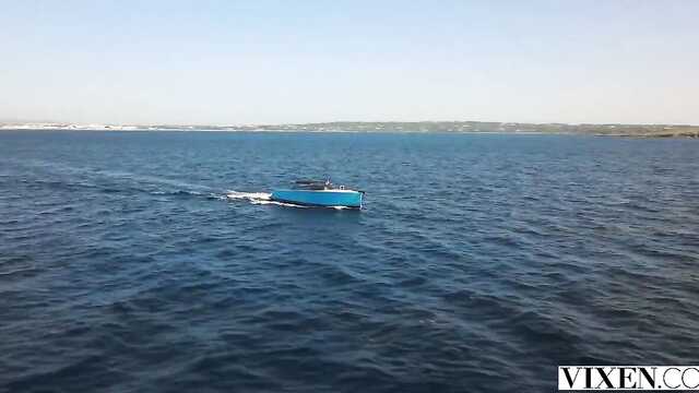 Отдамся любви: поистине романтичный вечер с азиаткой.