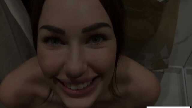 Қызметтік бөлмедегі секс (орыс)