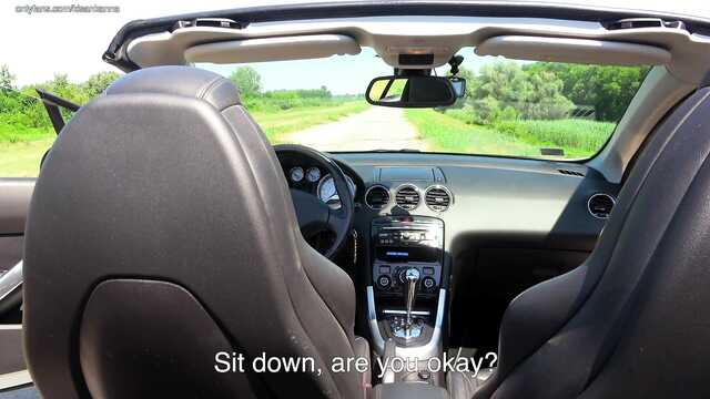 Potrąciła przechodnia i prosi go o przebaczenie pizdą