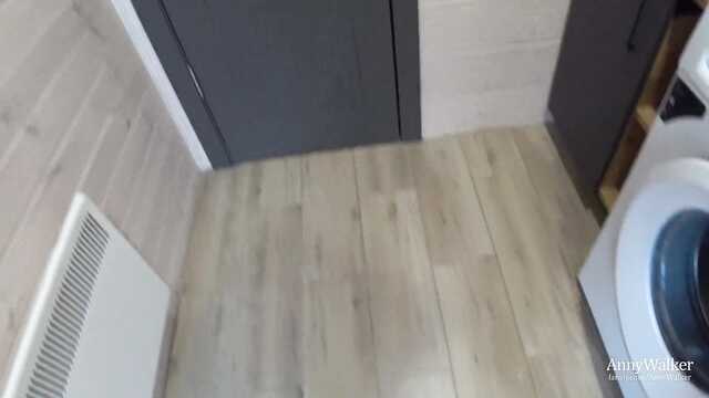 Развел сводную сестру на секс в качестве подарка на НГ