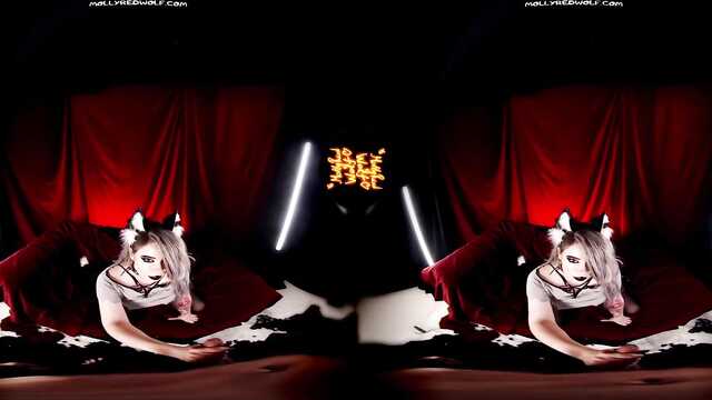 Спускает сперму в киску жадной минетчицы в стрингах