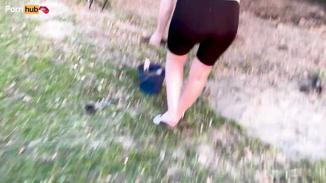 Відпочинок на дачі для мачухи і пасинка скінчився еблею в лазні