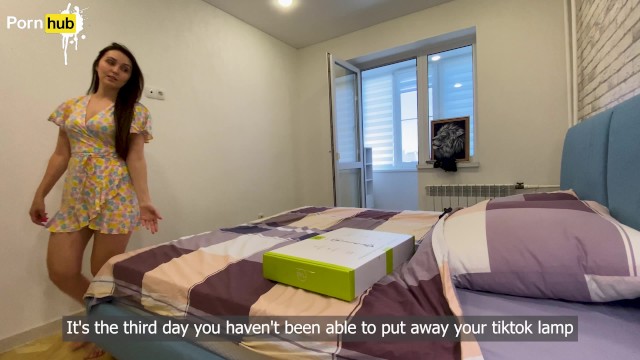 Mamaka got stuck in the couch on purpose so that her stepson would kick