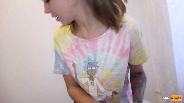 Муж на час выебал вертлявую молодую клиентку