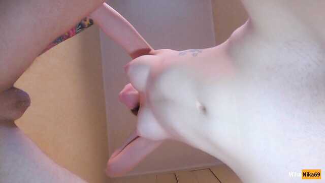 Камера снизу. Тогда минет смотрится вообще круто