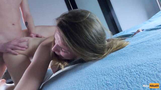 Ағасын оны есегінен жұлып алуға көндірді