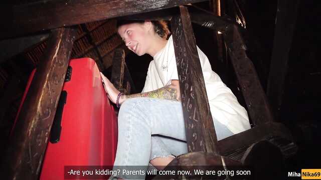 Телке захотелось попробовать на вкус хуй кузена