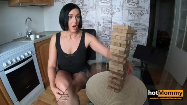 Өгей шешесі ажырасқан минет және еблю артында