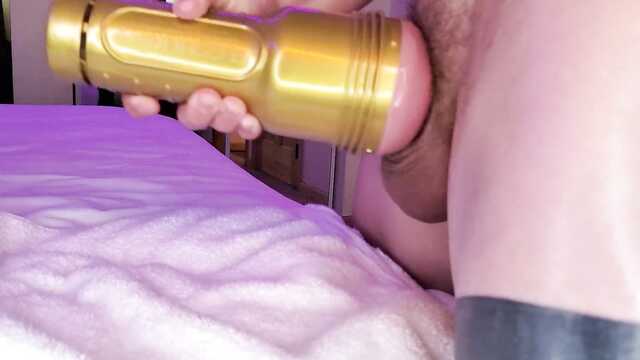 Engrasado pene Empala coño falso