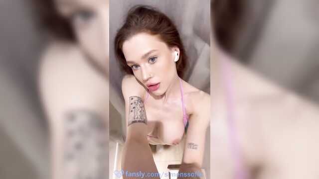 W przymierzalni z rozpaczy zamuliła wank