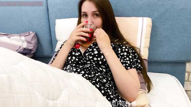 Kutas pasierba mógł zalać spermą ptaszka i łono macochy