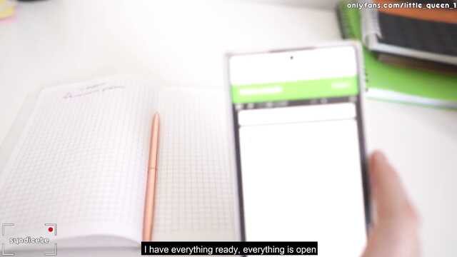 Белобрысая училка в чулках блядует со студентом