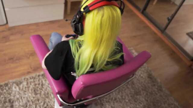 Borrifou com espermac o focinho esguichando