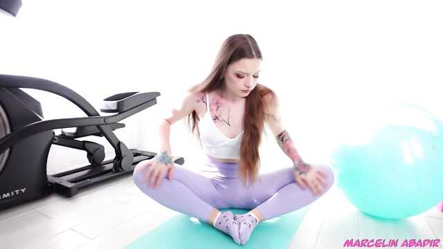 Забила на тренировку ради хорошего пениса