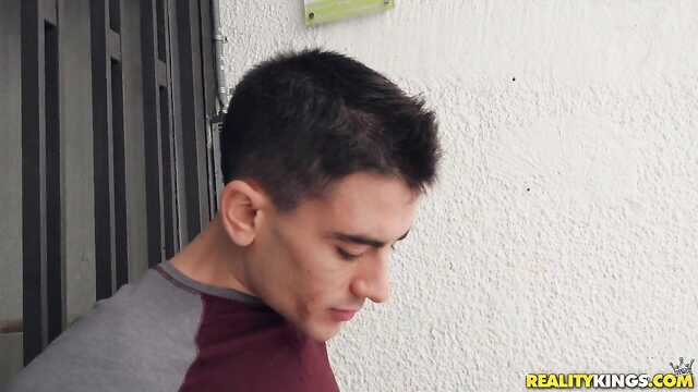 A cheerful girl sucked a stranger's penis around the corner