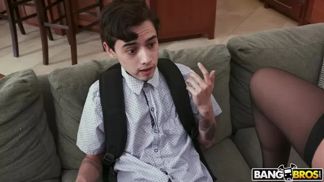 Бірінші адамның лесбияндық сексі