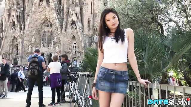 Старпер отлизывает киску жас азиялық