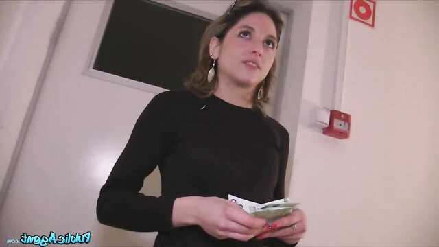 Another raid and a blonde on a pick-up truck