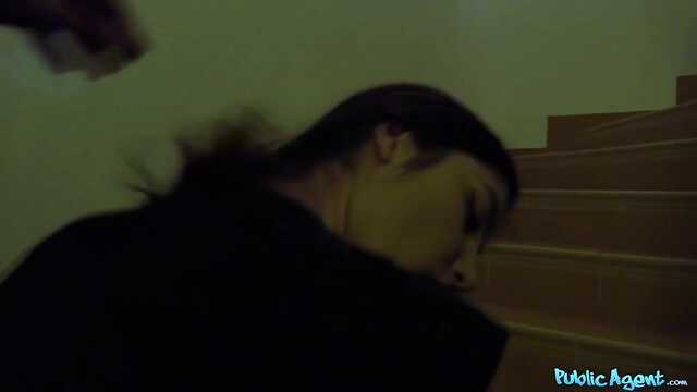 Claramente levou um bebê na rua Boquete