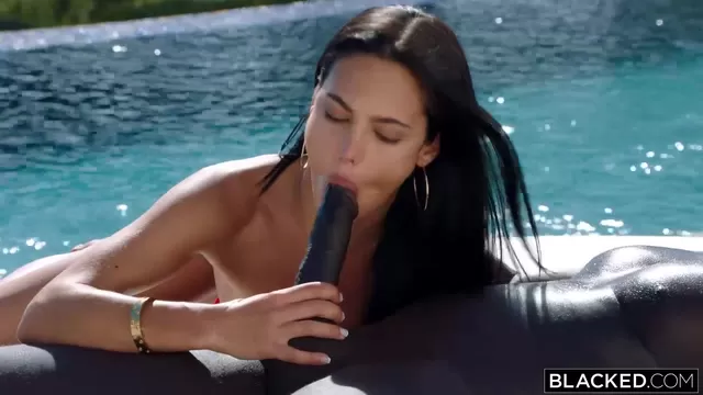 Ольга Кабо қалай былдырлады