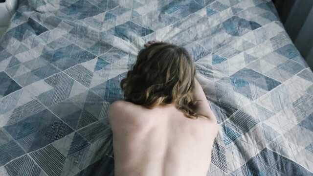 Безотказная милашка всегда готова принять член в щель