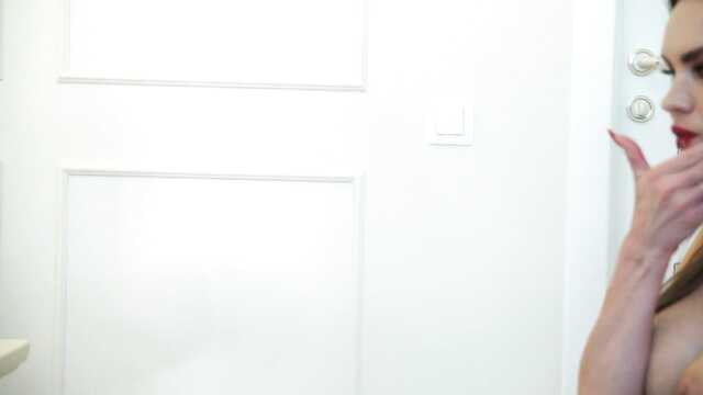 Ssanie z uzyskaniem spermy W robocze usta