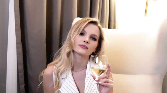 Podpity Laska otrzymał (Mineta) i kogut w cipki