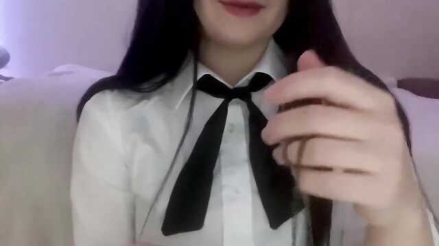 Za brak faceta Laska Zabawia Się z ciężarówką na kamery