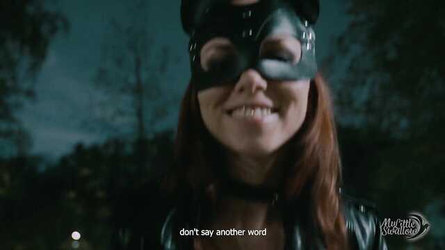 Obciąganie ukochanej w pobliżu jeziora i pieczenie cipki