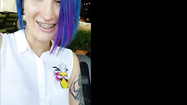 Wściekła Laska wyruchana na pchnięciu za pieniądze