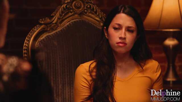 W bibliotece tak fajnie oddawać się Lesbijki pieszczoty