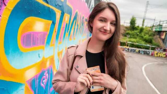 Пикапер в подворотне вдул похотливой чешке