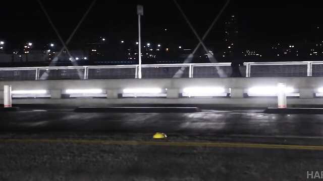 Шикарная анальная дырка приняла в себя два пениса