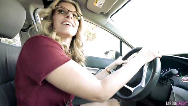 Очередной секс для взрослой бабы в гостиничном номере